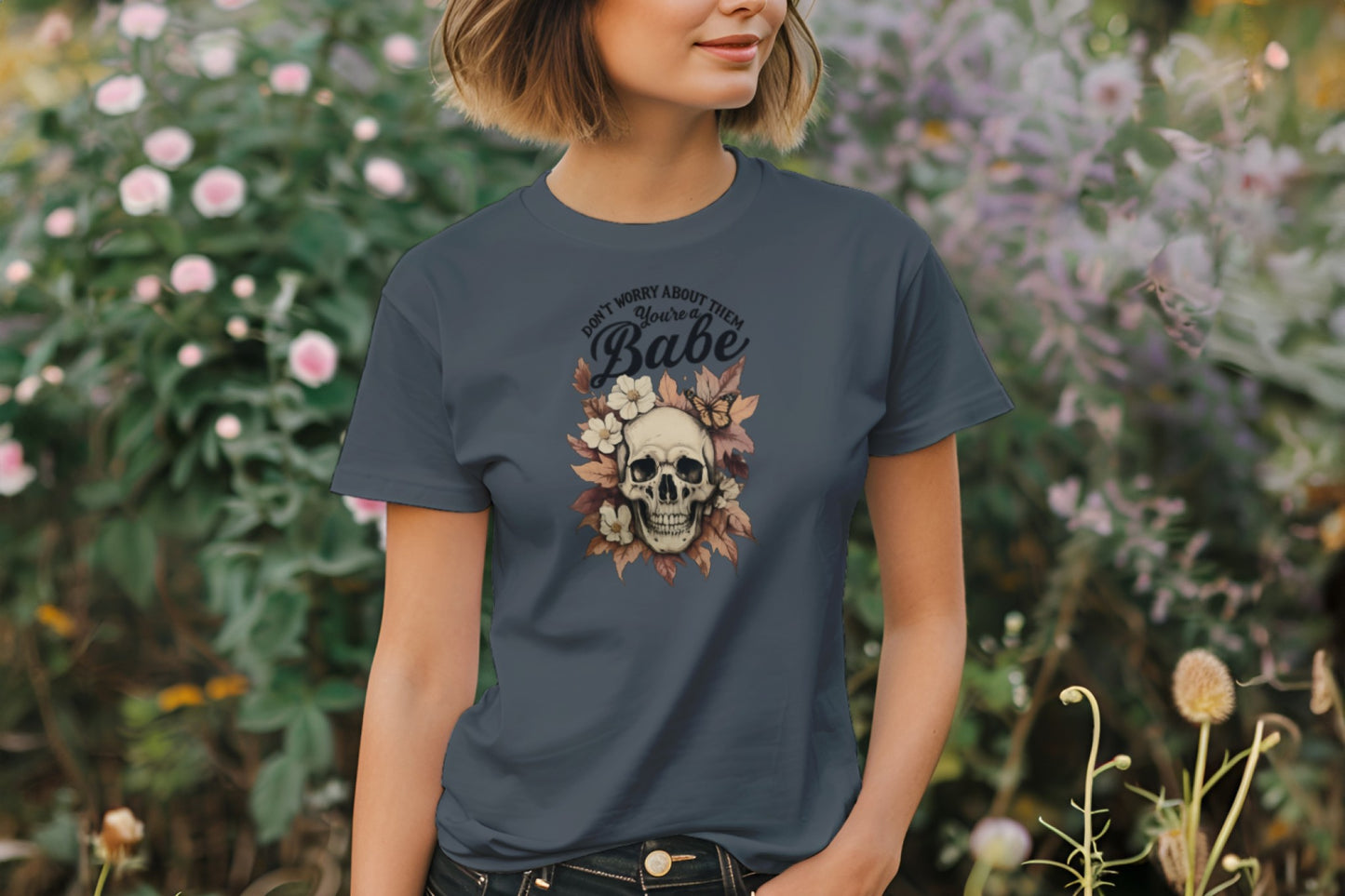 Don’t Worry Babe Skull Shirt – Fall Floral Skull Tee for Women – Cute Gothic Autumn Shirt – Halloween Aesthetic T-Shirt – Pastel Goth Tee.